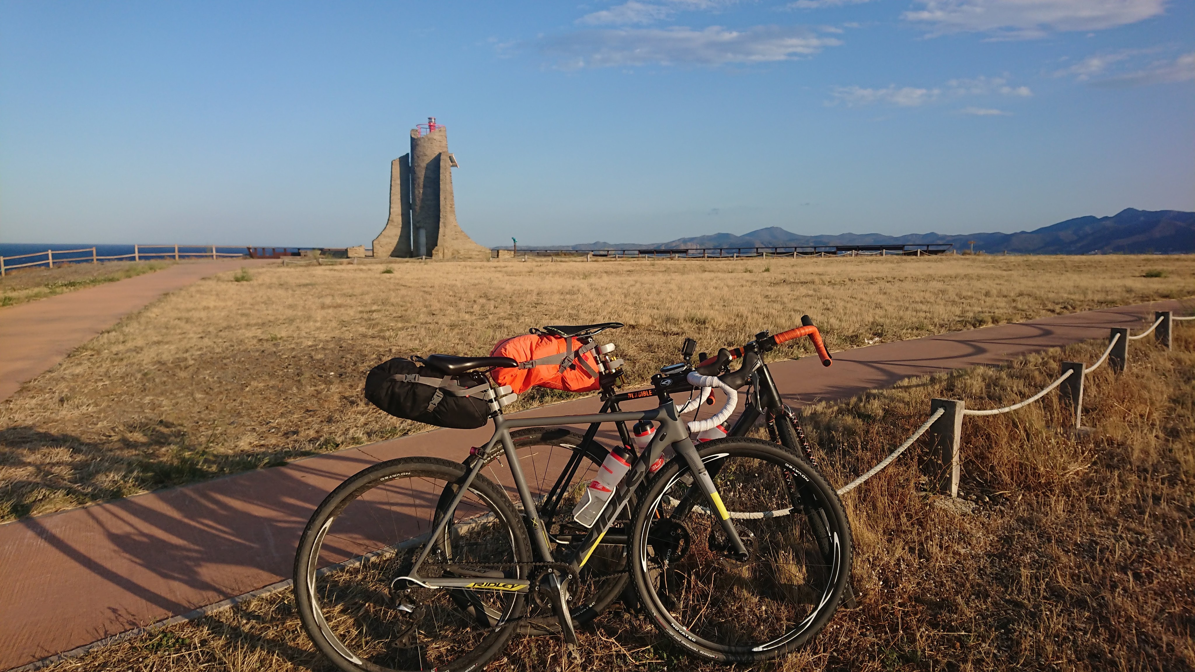 DSCPDC_0003_BURST20190813194508327_COVER